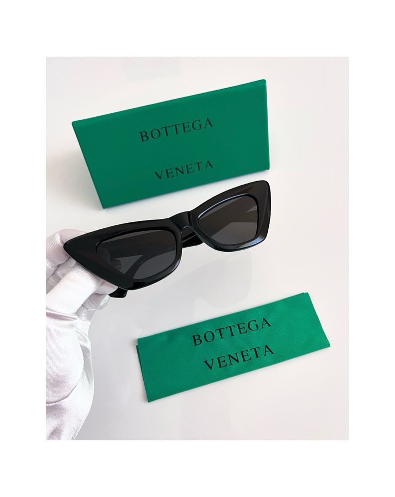 Bottega Veneta Cat Eye слънчеви очила New Season