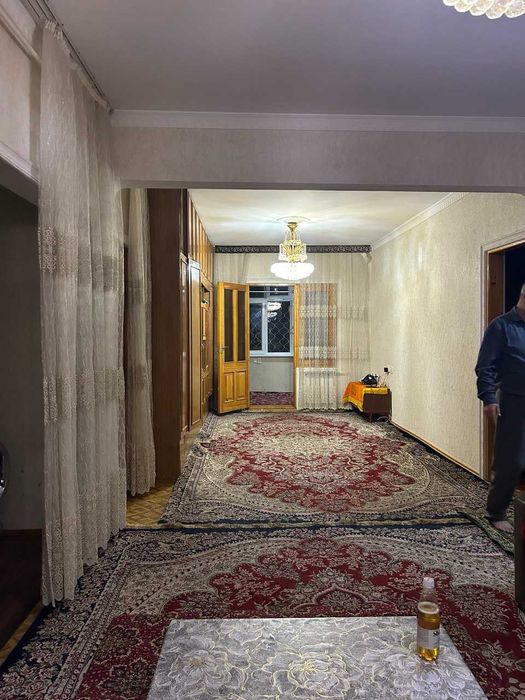 Продается 5 ти комнатная квартира,Район Сергели 6,Ресторан Мерос, 0837