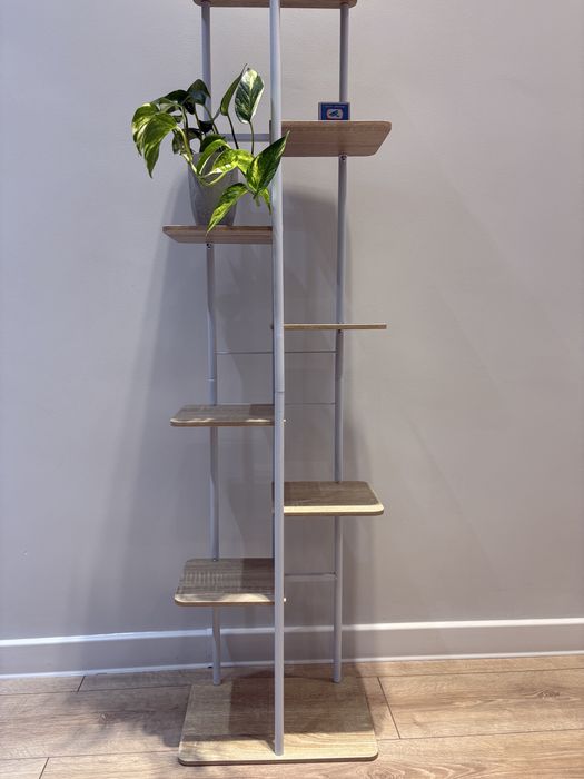 Полка для цветов. Стеллаж