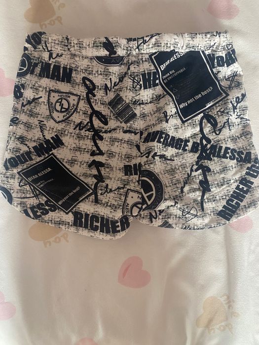 Alessa къси панталонки