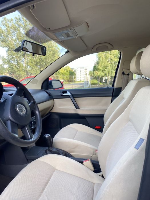 Volkswagen Polo 2006 1.2 Benzină