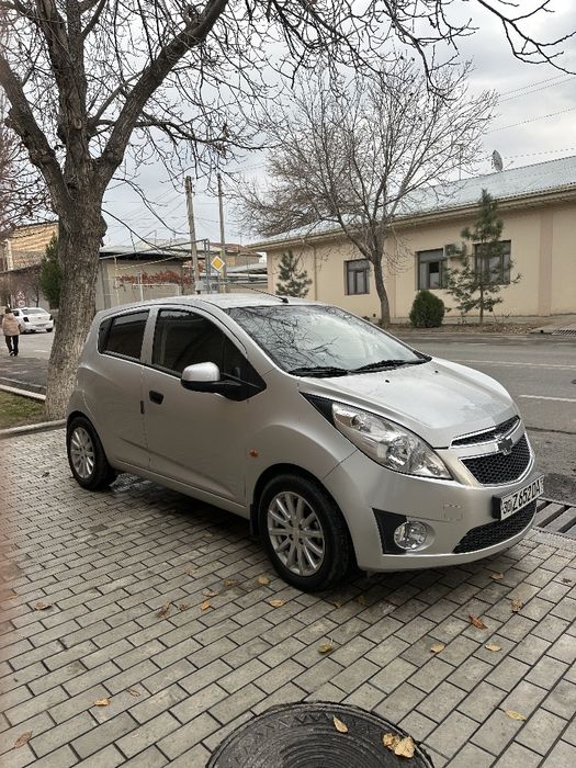 Spark 2011. 3 pozitsa mexanika kraska toza probeg71. 000