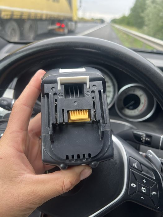 Acumulatori Li-ion Makita 18V 5AH