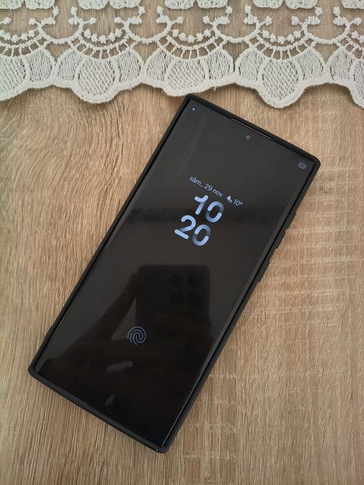 Vând Samsung Galaxy S22 Ultra