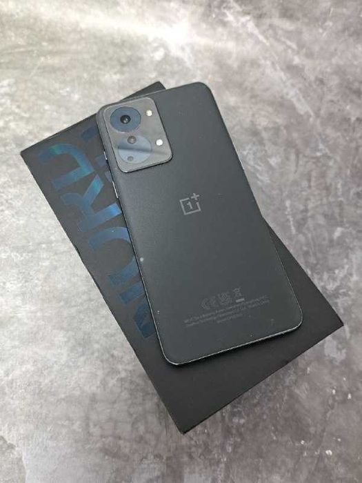 One Plus Nord 2T, 256 гб (787088 г. Кокшетау, ул. Абая 128, 21)