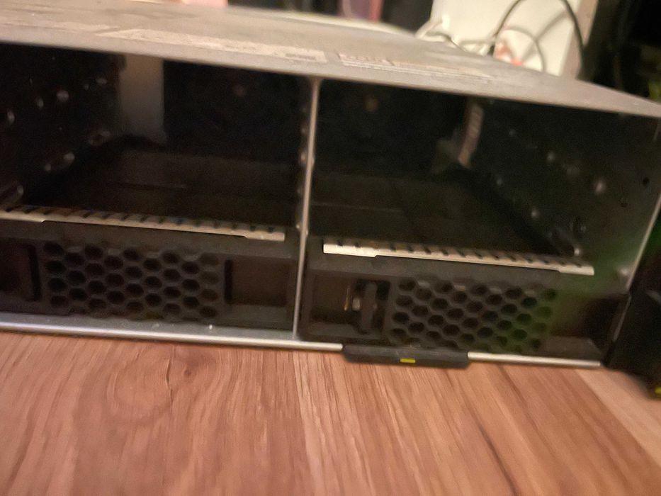 Server Huawei H2288H 03 12 bays 3.5" 2x2680V4 128GB DDR4
