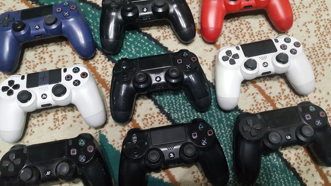 Playstation 4 ORIGINAL Joysticklar. 100% Ishlidi.