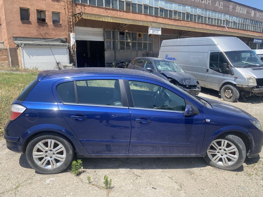 Opel Astra H 2004