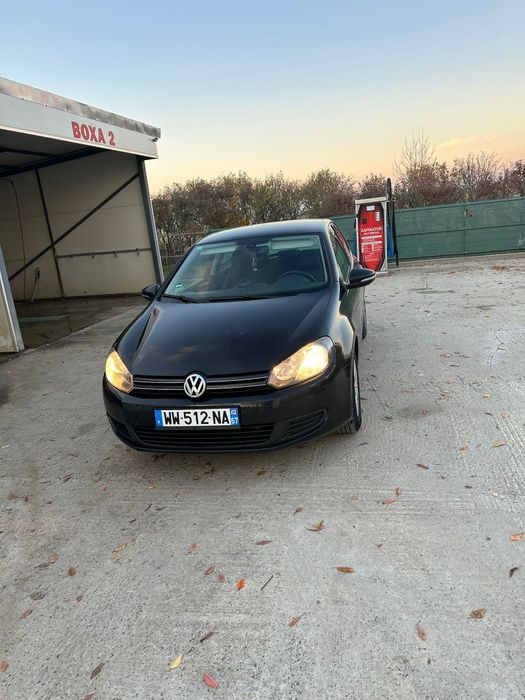 Vand sau schimb golf6 2010