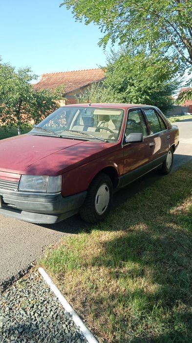 Vând Renault 25  vehicul istoric