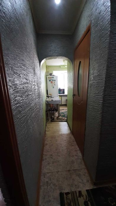 Продаётся 1 комн.кв. 8 мкр. 31,4 кв.м. 1982 г.