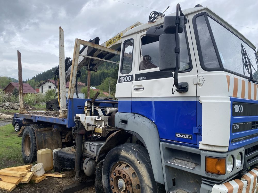 Daff 1900 Camion forestier,basculbil lateral