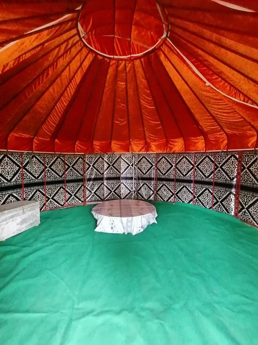 Юрта шестиканатная.
