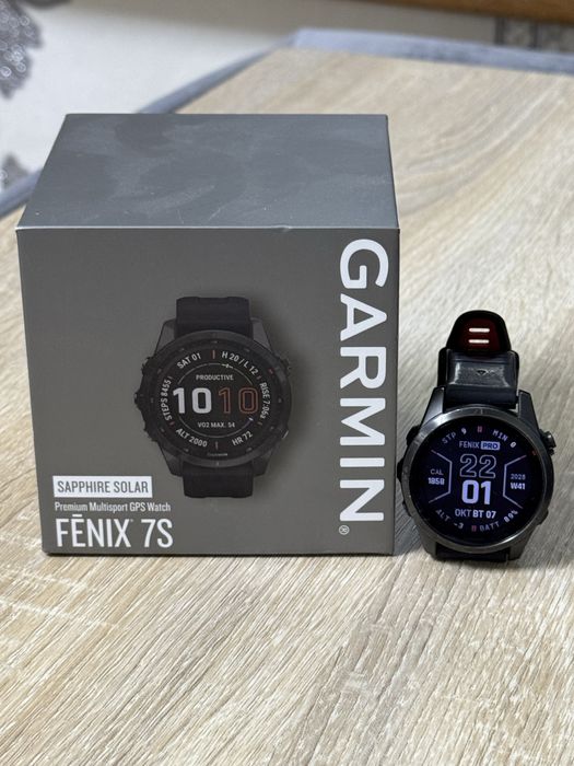 Garmin Fenix 7S Sapphire solar