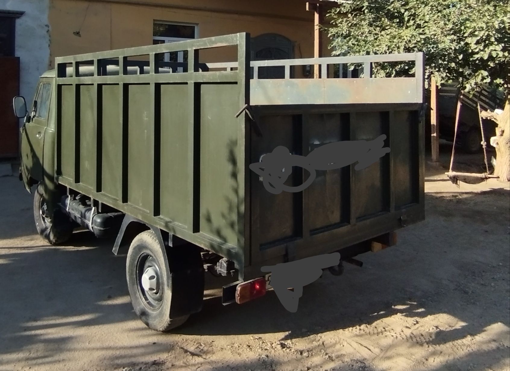 Uaz 3303 sotiladi