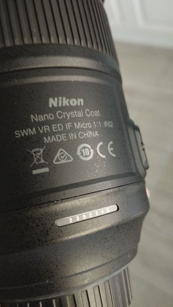 Obiectiv Nikon 105 mm f2. 8 Macro