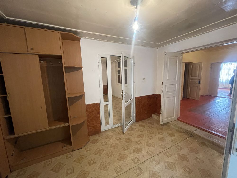 Сарыағаш қаласы, Төле би көш үй сатылады.