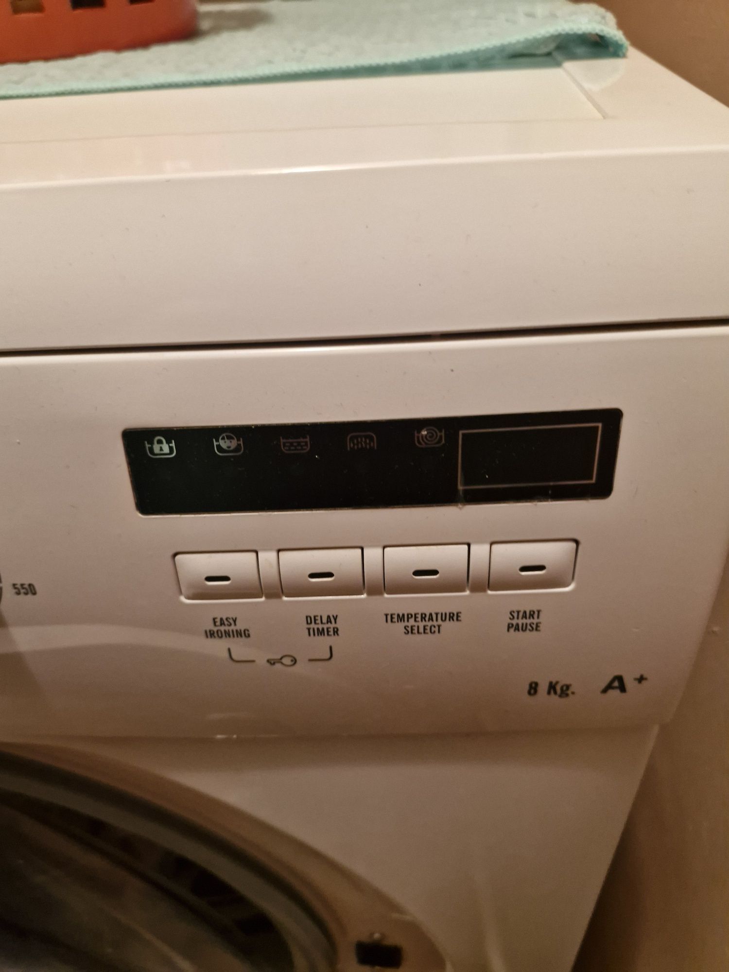 Продавам Пералня Finlux
