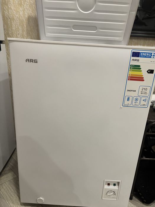 Продам морозильную камеру