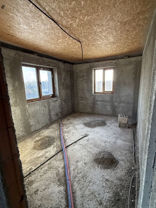 Vand casa/spatiu comercial Vadu Moldovei SV central, 353mp constructie