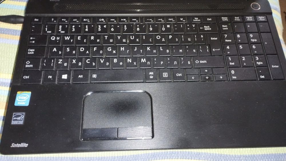 Лаптоп TOSHIBA използван