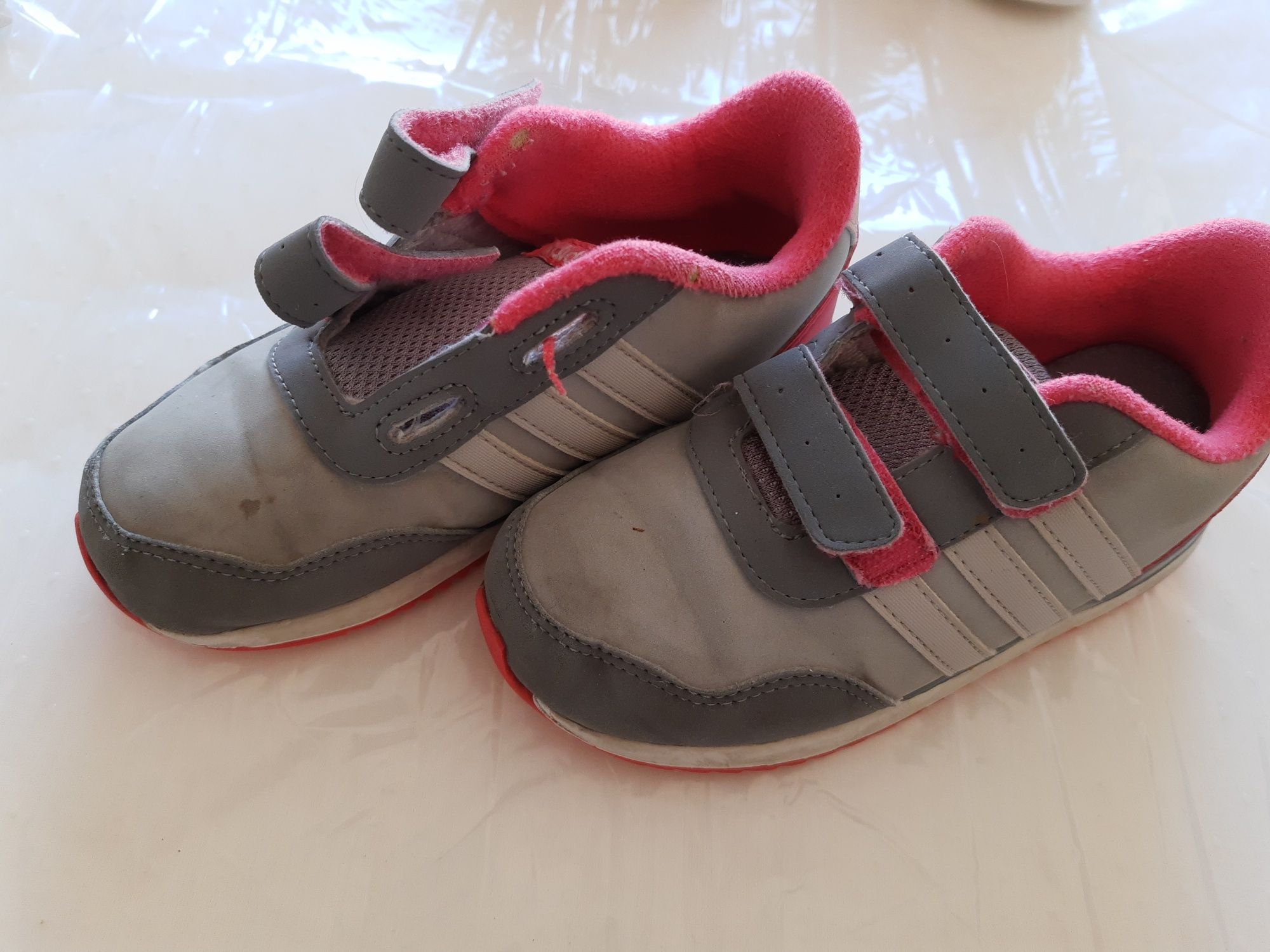 Nike adidas кожени кецове маратонки момиче