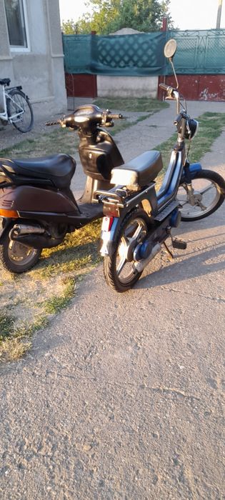Vând 2 motoare bune