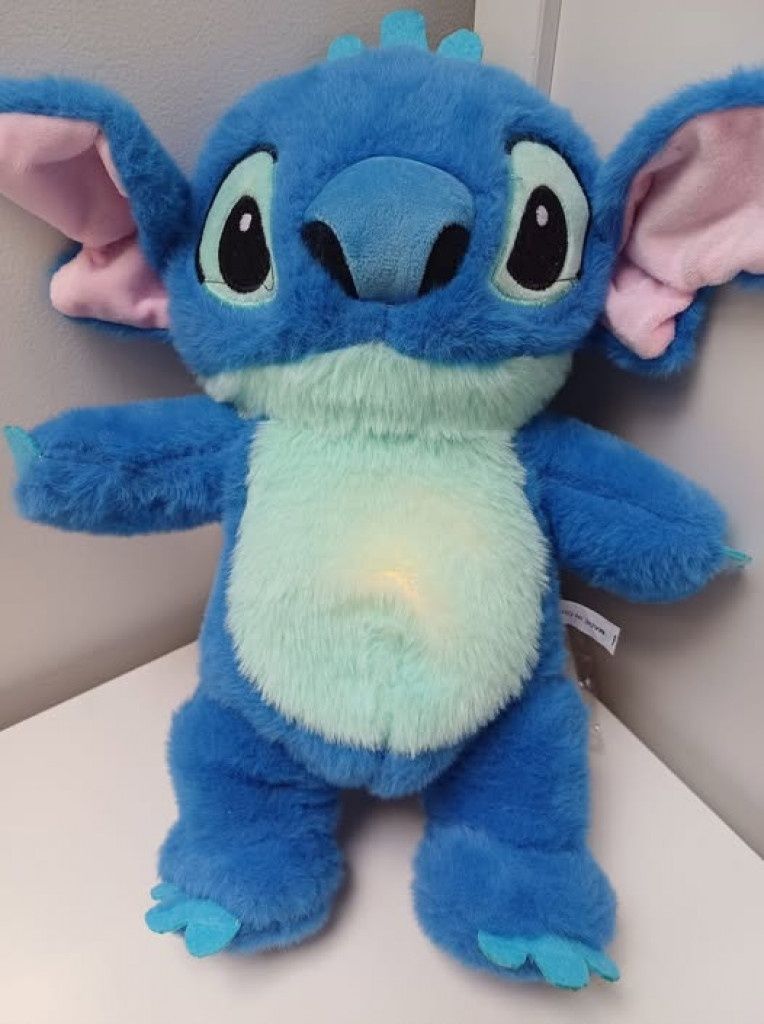 Stitch, плюшена бебешка играчка, с мелодия и светлина