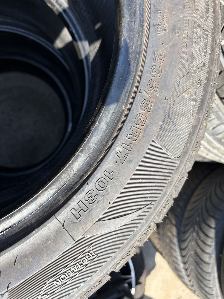 Зимни гуми ! 235/55/ 17 Nordex