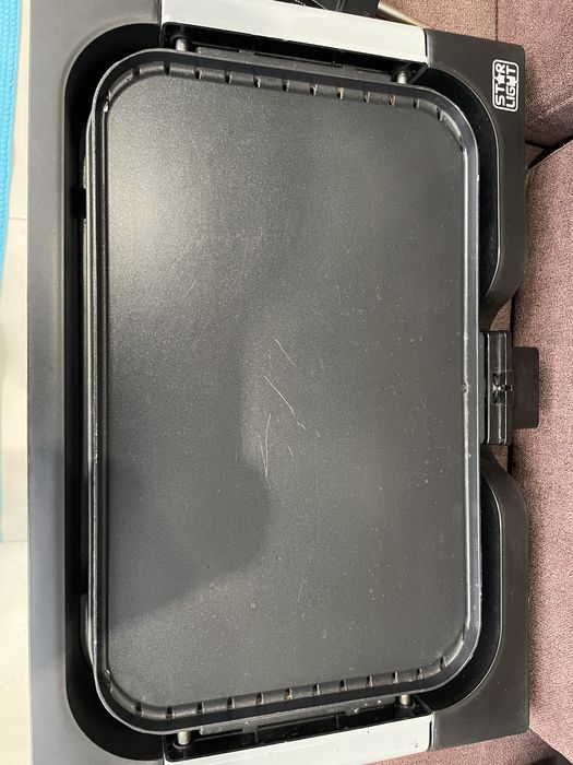 Grill gratar electric