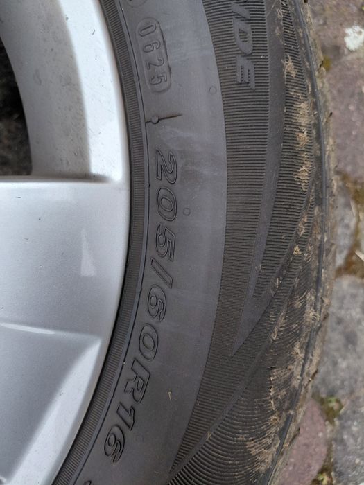 Jante cu cauciucuri de pe Skoda Octavia IV