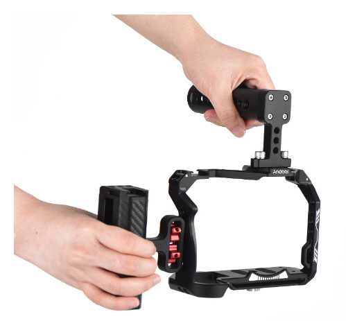 Cage cu Maner si Grip Aparat Foto-Video Sony A7III