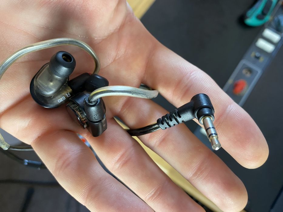 Casti in-ear Audio-Technica ATH-E70