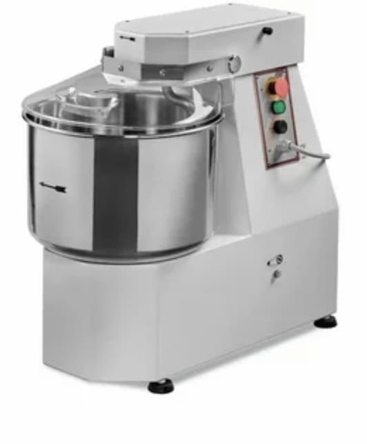 Продается ТЕСТОМЕС, морозильник, столы нержовейка