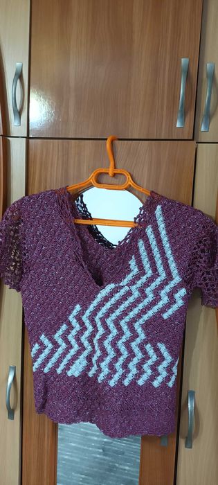 Bluza de ocazie,lucrata manual,din vascoza cu fir sidef