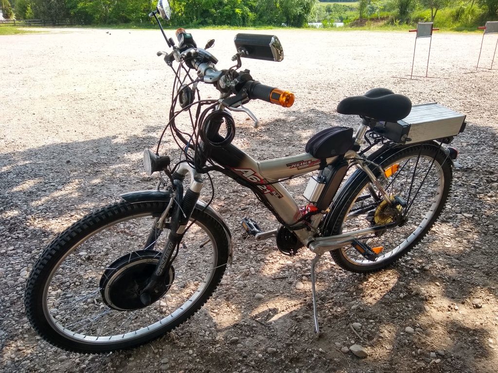 Vând bicicletă electrică Pegasus A6-21