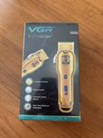 Професионален тример VGR V-650 с USB зареждане и 6 различни приставки