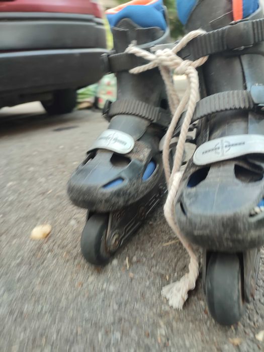 De vânzare: Role pentru copii