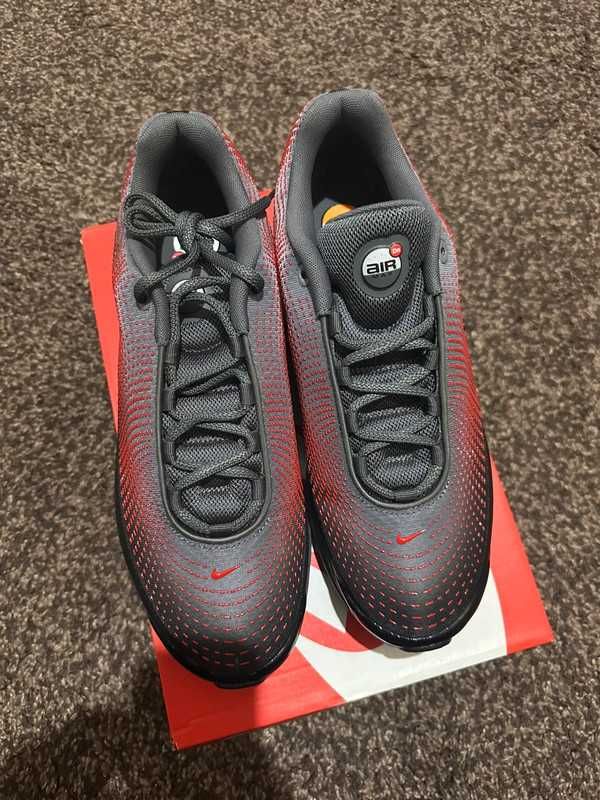 100% Оригинален Nike Air max DN в номер 44.5 45