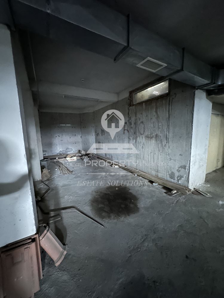 Продава се Гараж / Паркомясто в Банско - 15 кв.м за 800 €/кв.м - Снимка #1