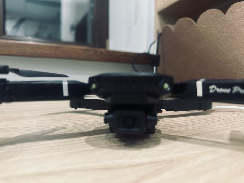 E88 drone и мини принтер компактный