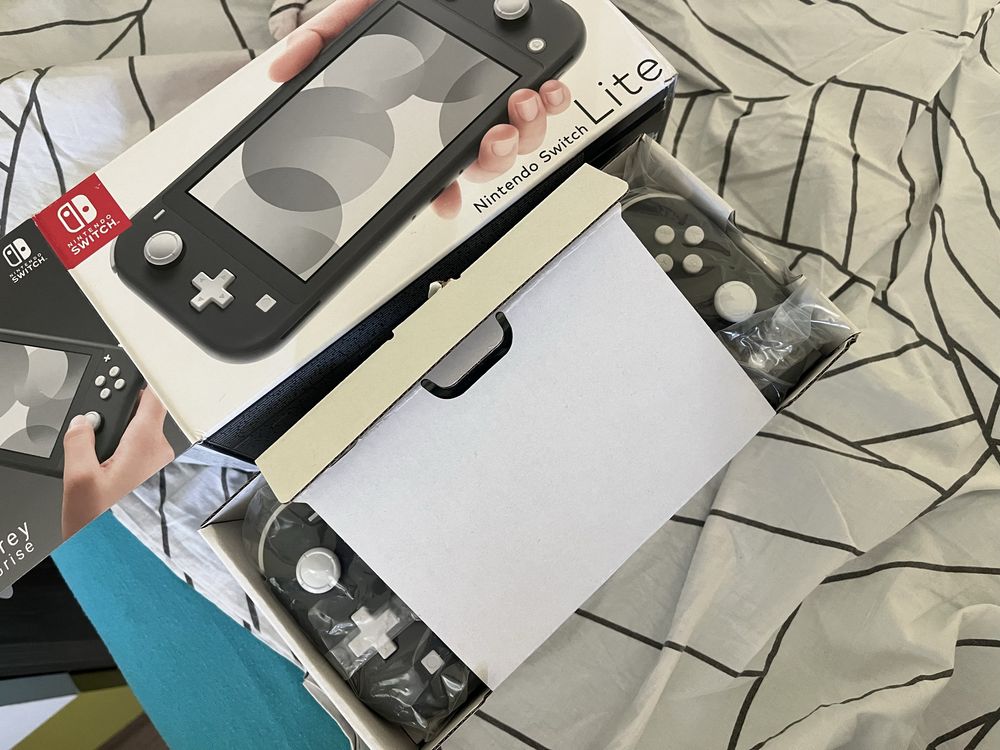 Конзола Nintendo switch lite grey