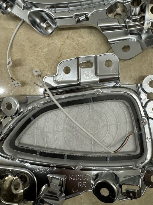 Tweetere site fata usa ornament led Mercedes Benz E-class W214 RGB