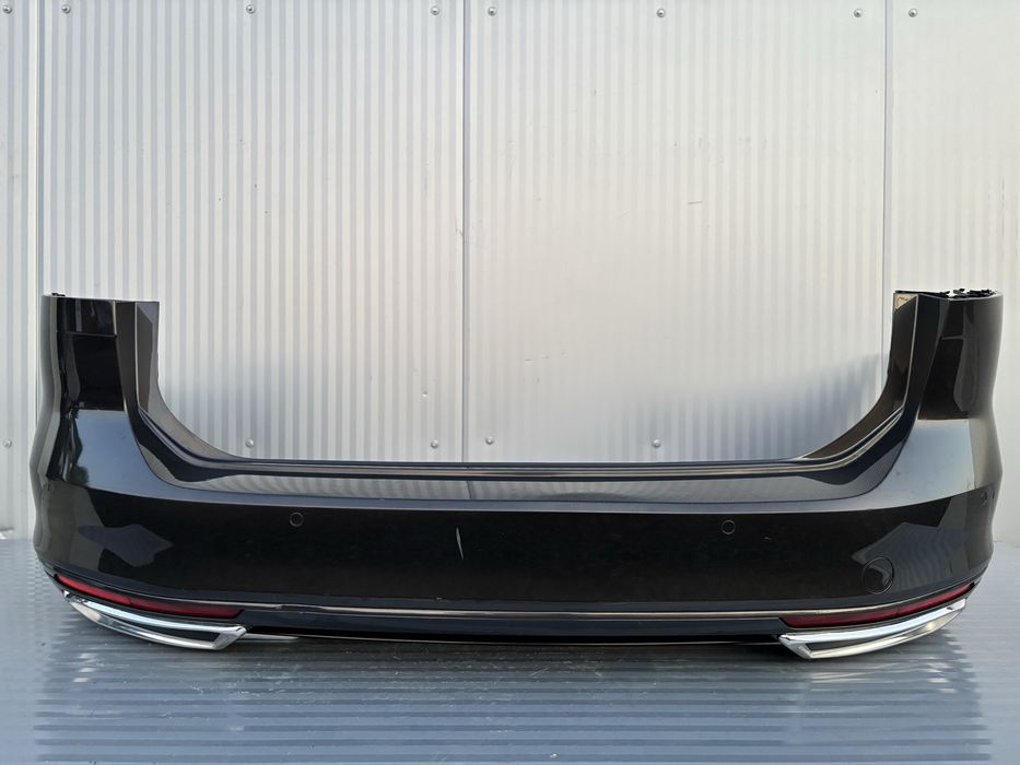 Bara spate vw Passat B8•4senzori•cod culoare LB8R•2015-2020