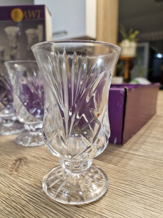 Vand Set 6 pahare pentru vin RAWI