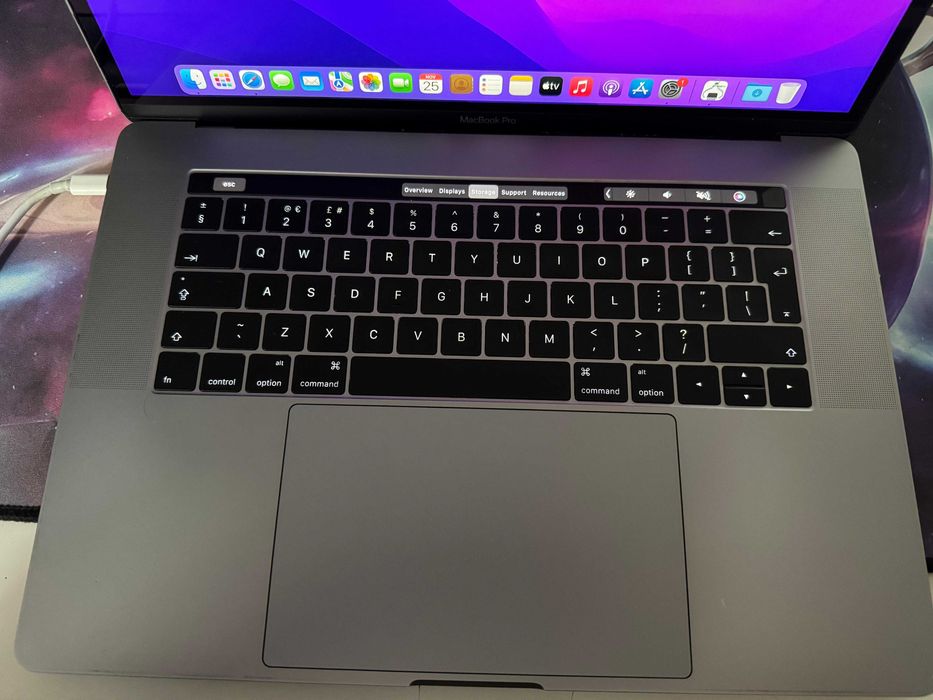 Apple MacBook Pro Touch 15 A1707 (EMC 3072) Late 2016