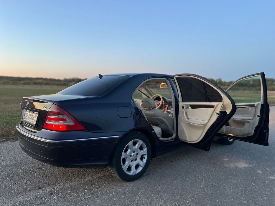 Mercedes-Benz C class w203