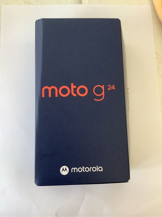 Vând urgent Motorola g24 mov