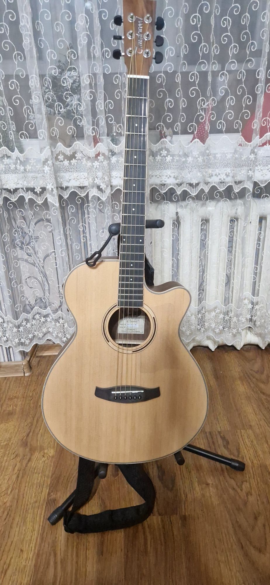 Электроакустическая гитара Tanglewood