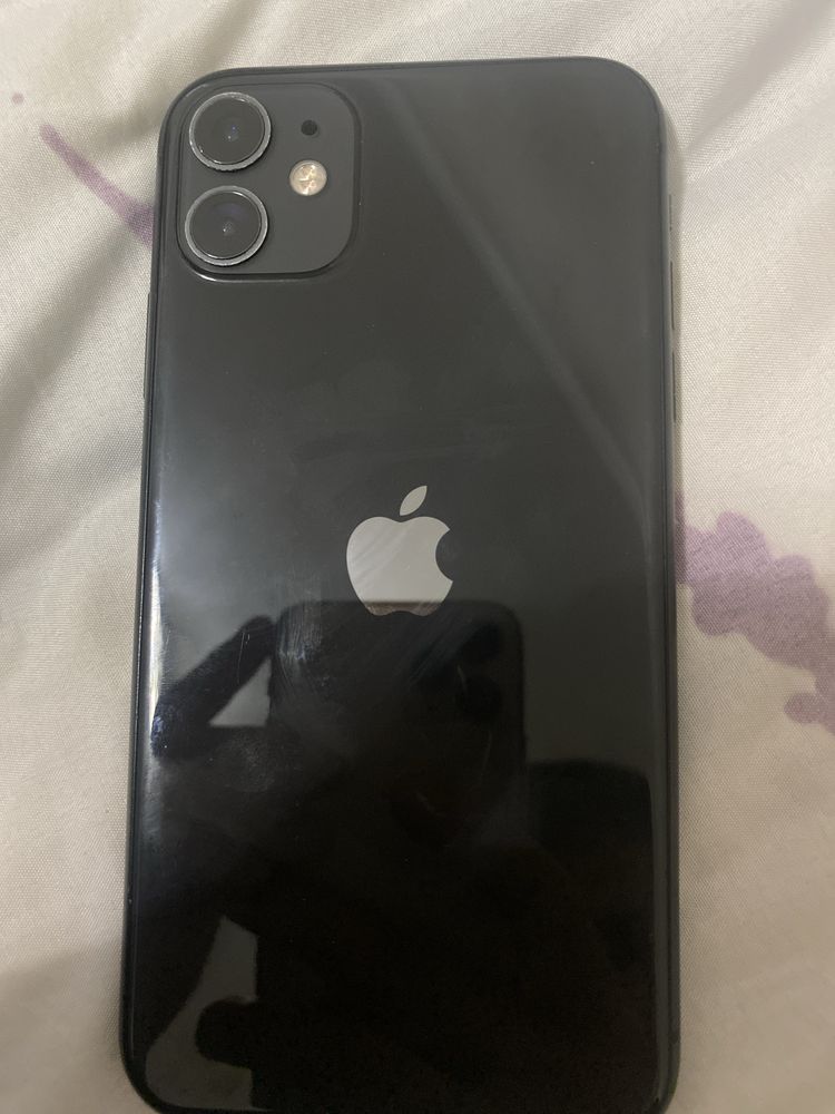 Iphone 11 black holati yaxshi